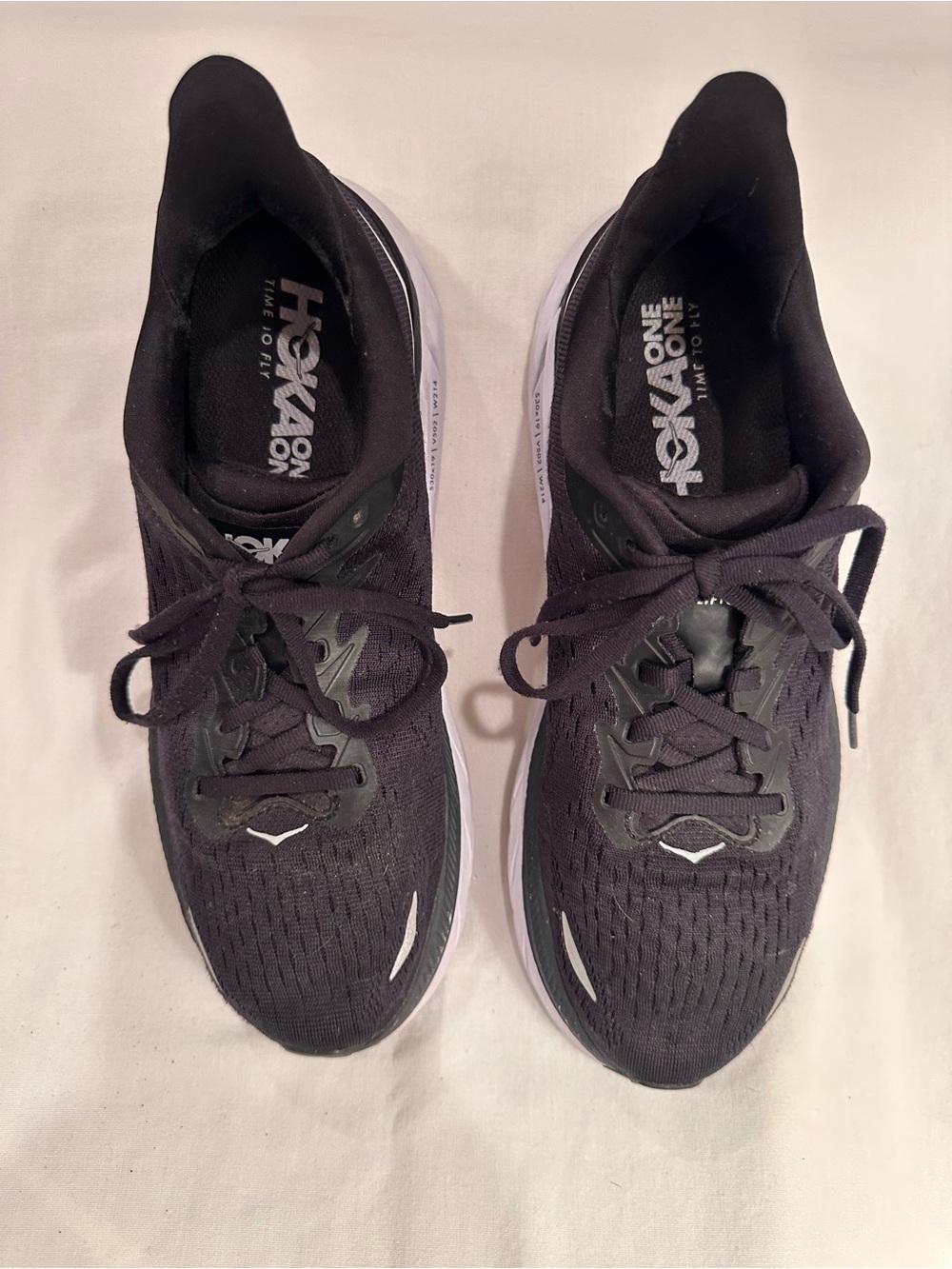 Women’s Hoka Clifton 8 Running Shoes - Picture 2 of 11